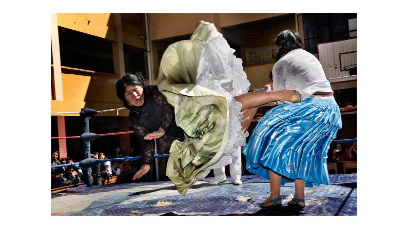 In 2010, Italian photographer Daniele Tamagni photographed the fighting cholitas, the famed troop of indigenous female wrestlers in La Paz, Bolivia. 