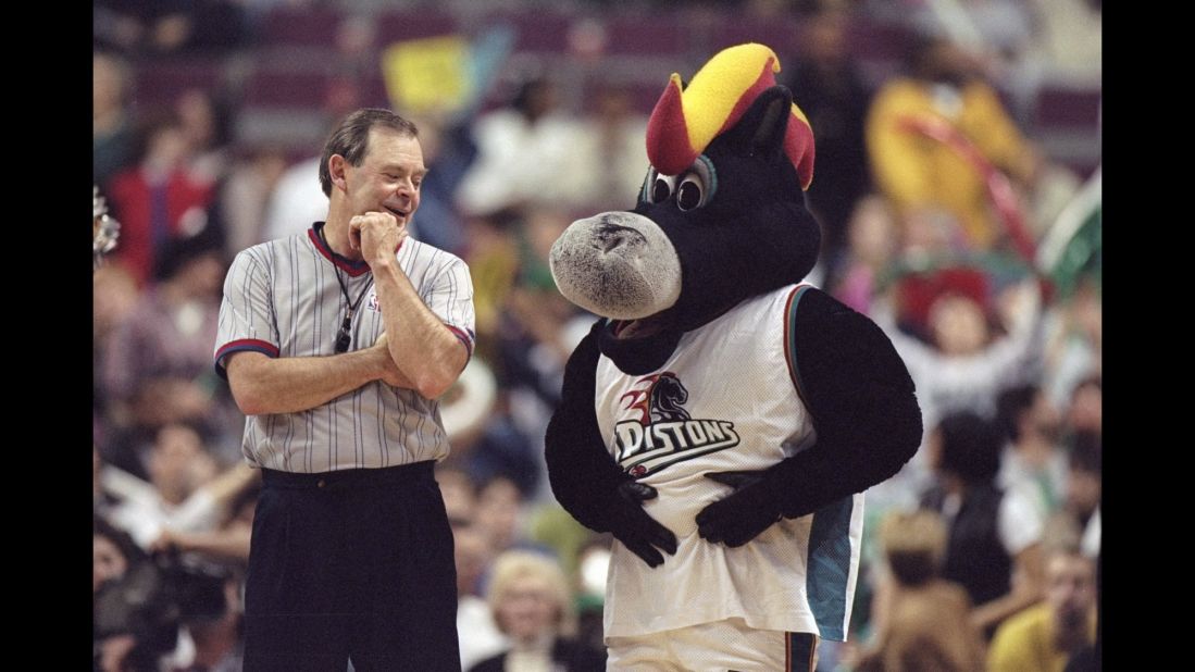 Hooper the horse jokes with an official during a game.