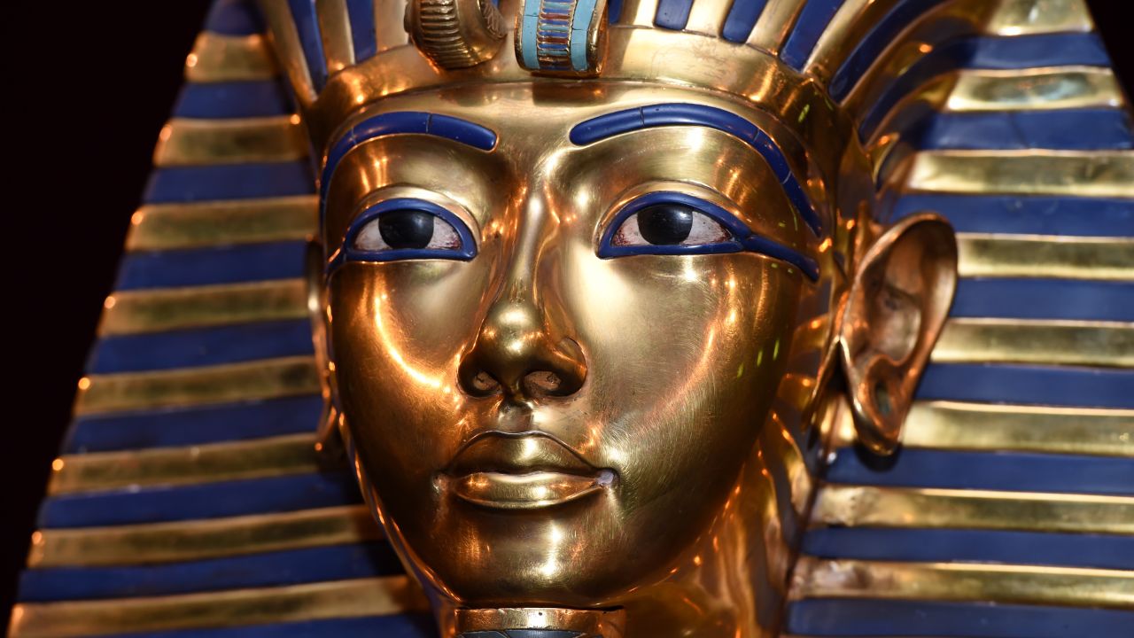 The burial mask of Egyptian Pharaoh Tutankhamun, whose tomb does not contain the hidden chambers theorized about, according to experts.