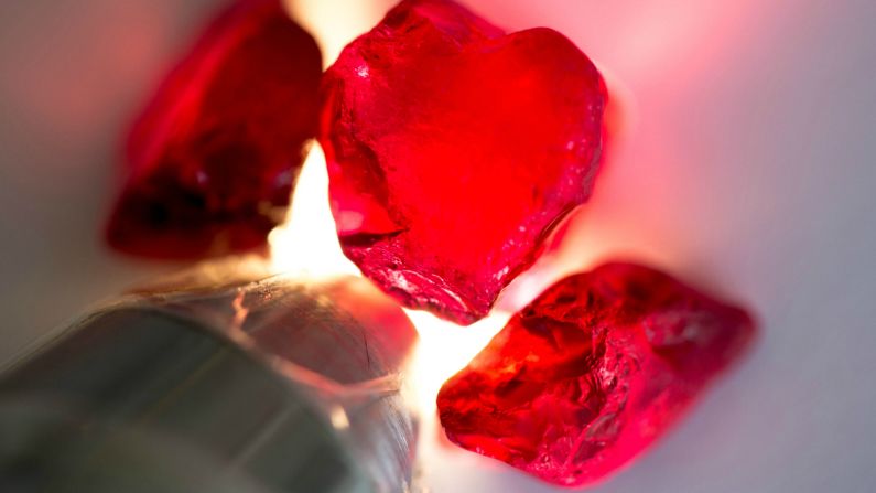 The shade of a ruby may vary depending on its country of origin and some experts consider the highest quality Mozambican ruby to be comparable to that of Myanmar, which is sometimes described as having the color of pigeon blood.