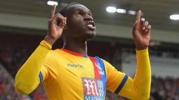 MIDDLESBROUGH, ENGLAND - SEPTEMBER 10: Christian Benteke of Crystal Palace celebrates scoring his sides first goal during the Premier League match between Middlesbrough and Crystal Palace at Riverside Stadium on September 10, 2016 in Middlesbrough, England.  (Photo by Mark Runnacles/Getty Images)