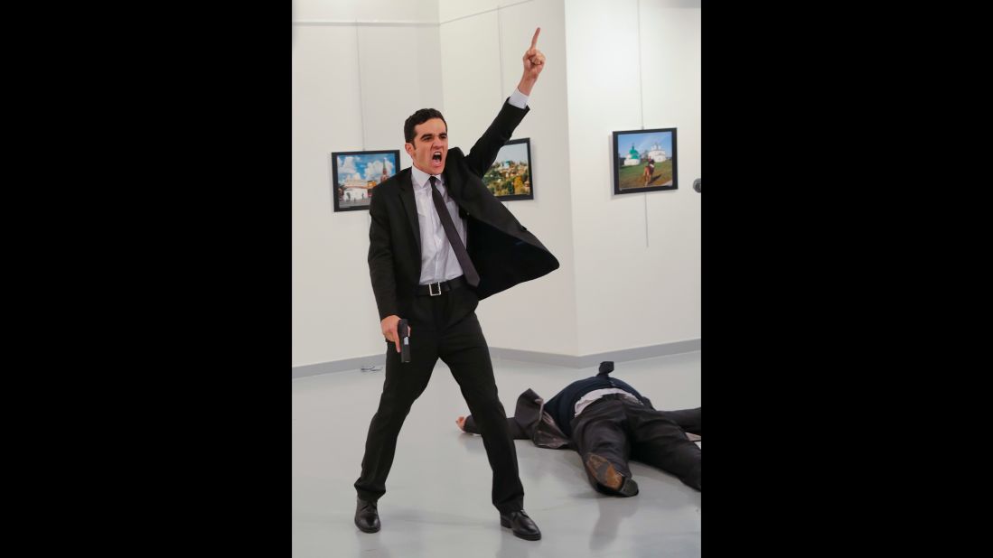 Syrian Rebels Retake Aleppo In Surprise Strike Against Assad Syrian Rebels Retake Aleppo In Surprise Strike Against Assad