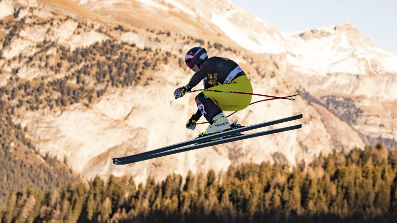 Erik Guay soars through the Val Gardena sky when the World Cup went to Italy in December. The Canadian <a href="index.php?page=&url=http%3A%2F%2Fcnn.com%2F2017%2F02%2F08%2Fsport%2Fis-35-the-new-25%2Findex.html" target="_blank">became skiing's oldest world champion</a> in February.