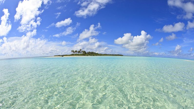 <strong>Scarif (Laamu Atoll, Maldives): </strong>In "Rogue One," the Laamu Atoll, a string of islands that form part of the Maldives archipelago, plays Scarif, an Imperial planet where Death Star plans are stored.