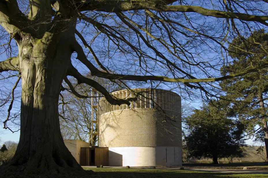The Bishop Edward King Chapel at Ripon Theological College at Cuddesdon, Oxfordshire is a new religious building for the Church of England, embracing nature and religion.
