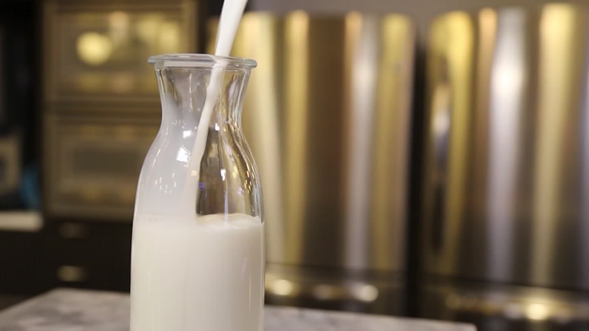 Skimmed Milk More Hydrating Than Water, Researchers Say