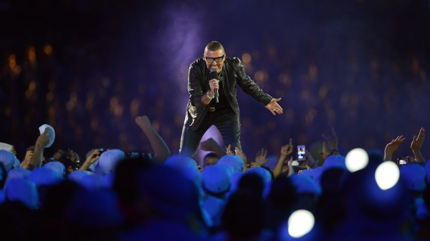 British singer George Michael performs during the closing ceremony of the 2012 London Olympic Games at the Olympic stadium in London on August 12, 2012. Rio de Janeiro will host the 2016 Olympic Games. AFP PHOTO/LEON NEAL        (Photo credit should read LEON NEAL/AFP/GettyImages)