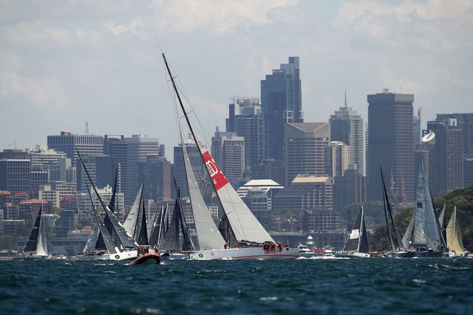 That record was set by eight-time line honors winner Wild Oats XI -- but its race was was ended on Tuesday night when it suffered failure of its hydraulic keel control mechanism while in the lead. 