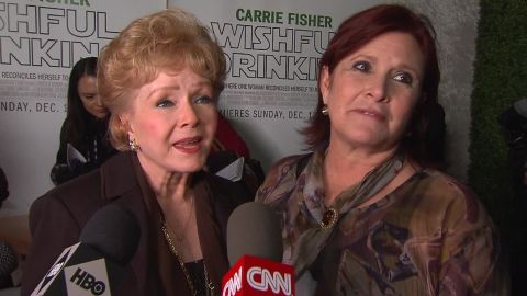 carrie fisher debbie reynolds wishful drinking red carpet 2010_00000222.jpg