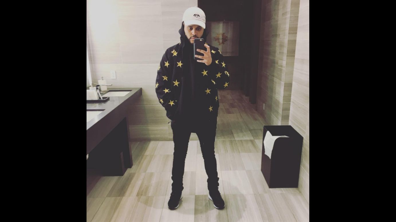 Singer The Weeknd posted <a href="https://www.instagram.com/p/BNft6lqBGOa/" target="_blank" target="_blank">this selfie on Instagram</a> on Thursday, December 1.