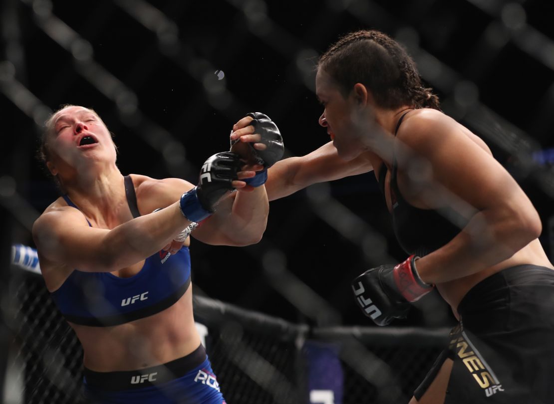 Ronda Rousey was comprehensively beaten by Amanda Nunes in their women's bantamweight championship fight at UFC 207