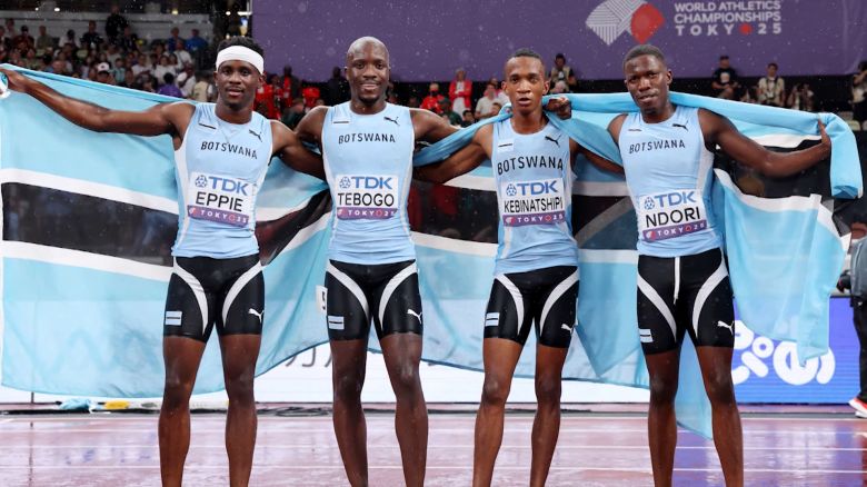 16x9 export timeline.00_02_07_17.Still020.jpg