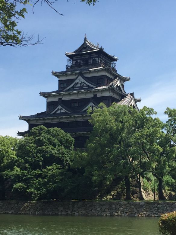 On Instagram, Hiromi Matsue posted this photo of Hiroshima Castle in Japan. Matsue explains that the castle was destroyed by the atomic bomb in 1945, but has since been rebuilt. "I think this view should be protected and never be destroyed again," says Matsue.