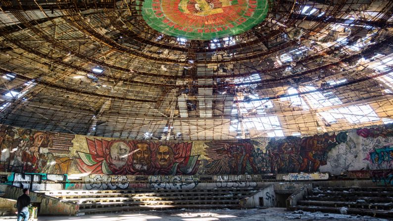 <strong>The auditorium: </strong>The ceiling has partially collapsed over the years, making it potentially dangerous to explore the interior.<br />