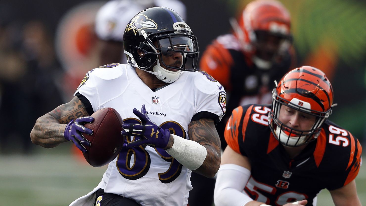 Baltimore Ravens wide receiver Steve Smith played his final NFL game Sunday. The Ravens lost to the Cincinnati Bengals, 27-10.