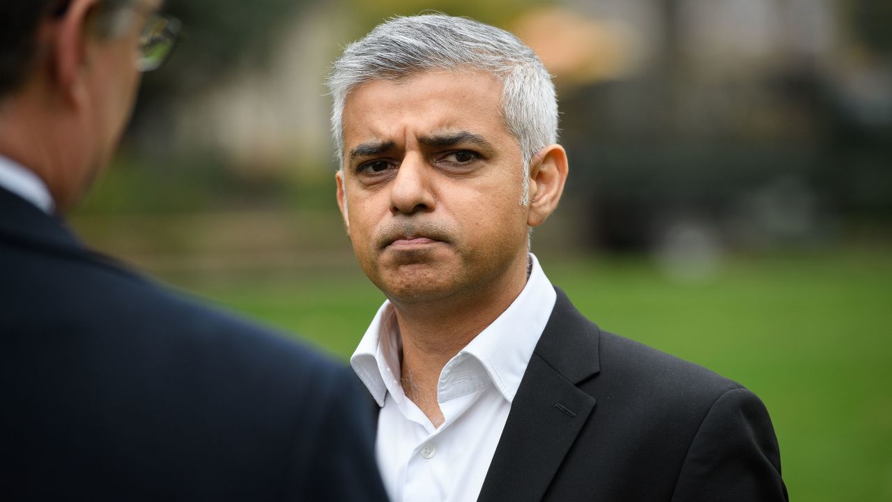 London Mayor Sadiq Khan has announced "green" bus routes to cut nitrogen oxide emissions. 