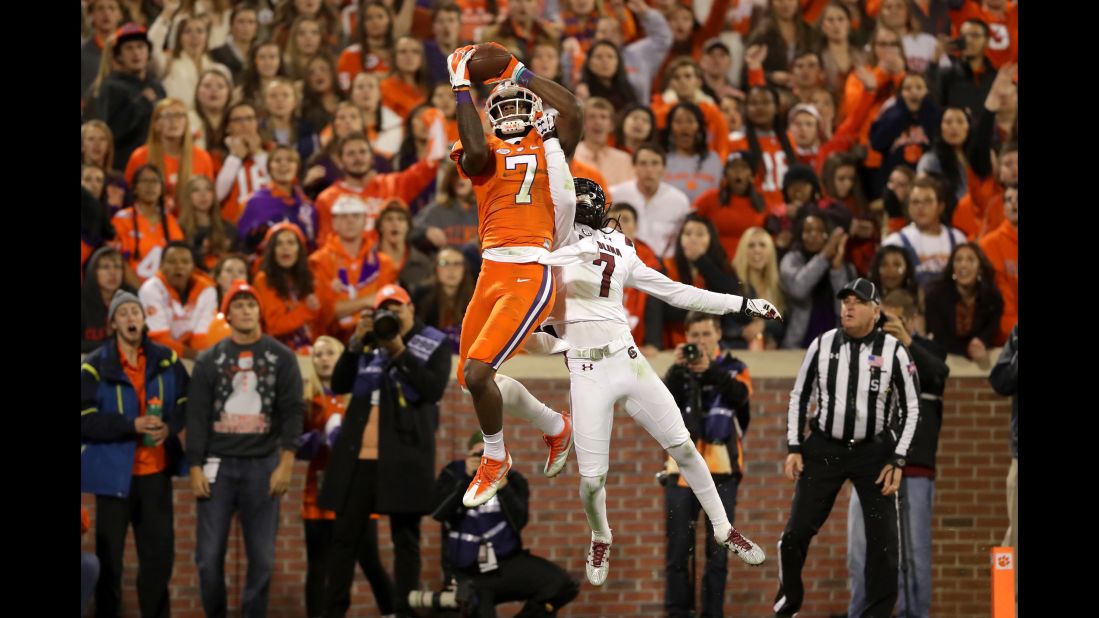 Clemson wide receiver Mike Williams makes a catch for a touchdown over South Carolina cornerback Jamarcus King during the November 26 game in Clemson.