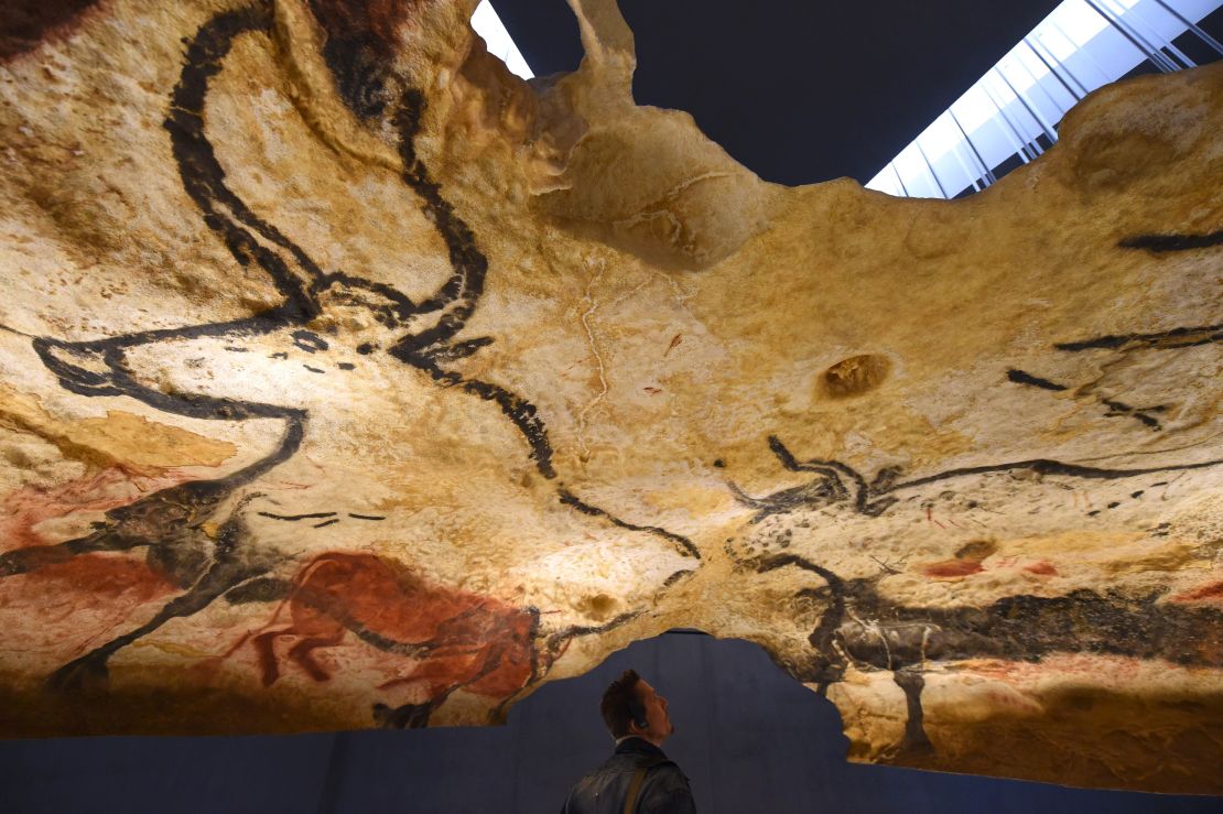 Cave painting in Lascaux, France dating back around 17,000 years which is believed to depict an auroch. 