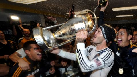 Beckham celebrates winning the MLS Cup with the Galaxy in 2012.