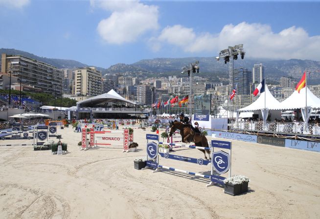Scott Brash of Miami Glory rides Hello Forever in the Global Champions League.