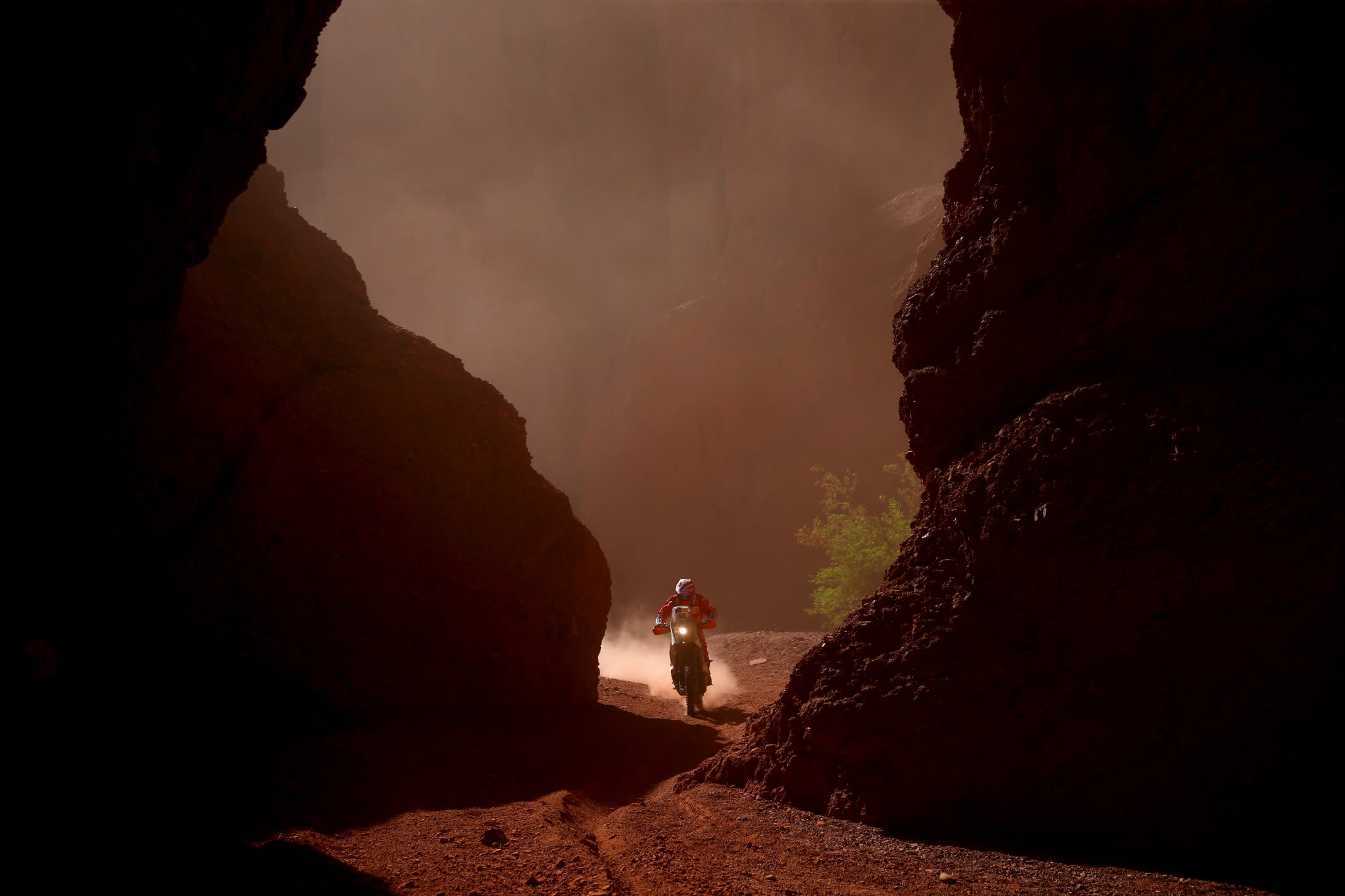 "The route of the 2017 Dakar presents a physical challenge that will push the competitors into extreme endurance," its sporting director Marc Coma says.