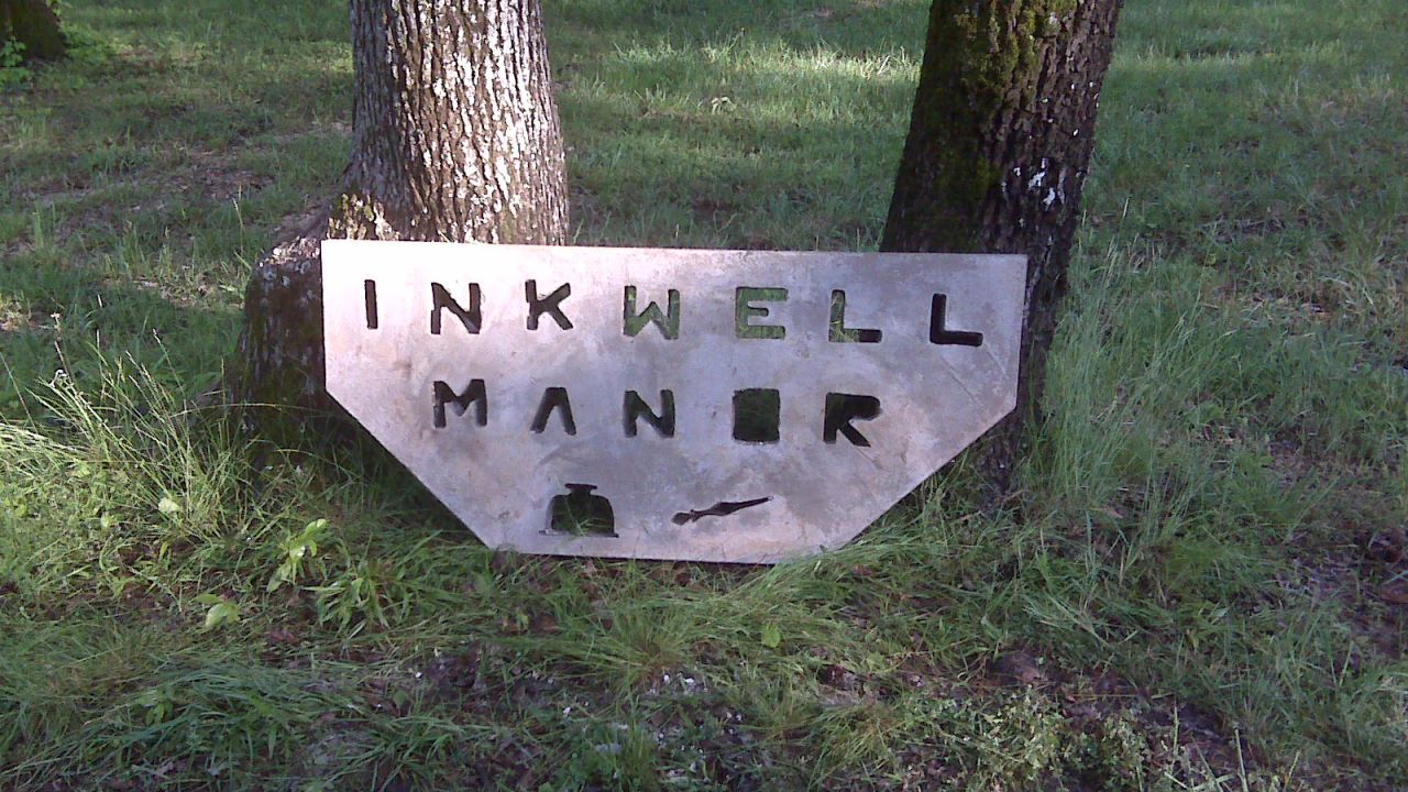 Brookings family home sign