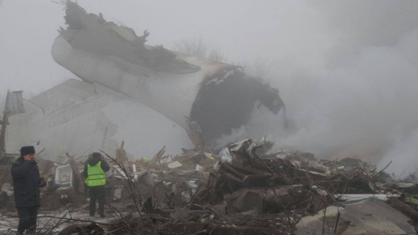 Cargo plane crashes in Kyrgyzstan