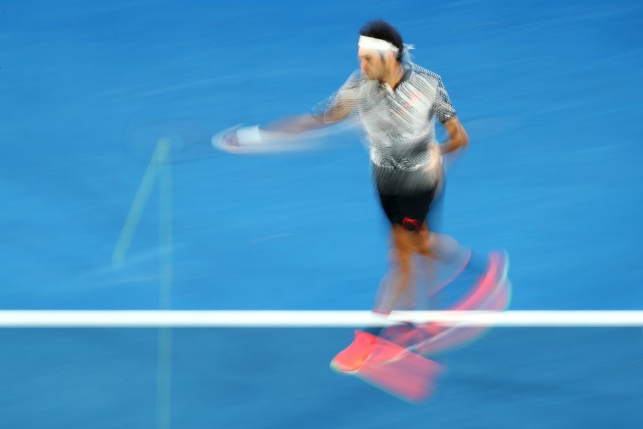 It was as if Federer had never been away as the Swiss star beat Jurgen Melzer of Austria in four sets.