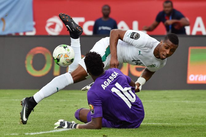 Tasked with replacing former talisman Didier Drogba, Kodjia went close on a number of occasions for Côte d'Ivoire, though Togo goalkeeper Kossi Agassa was not to be denied.