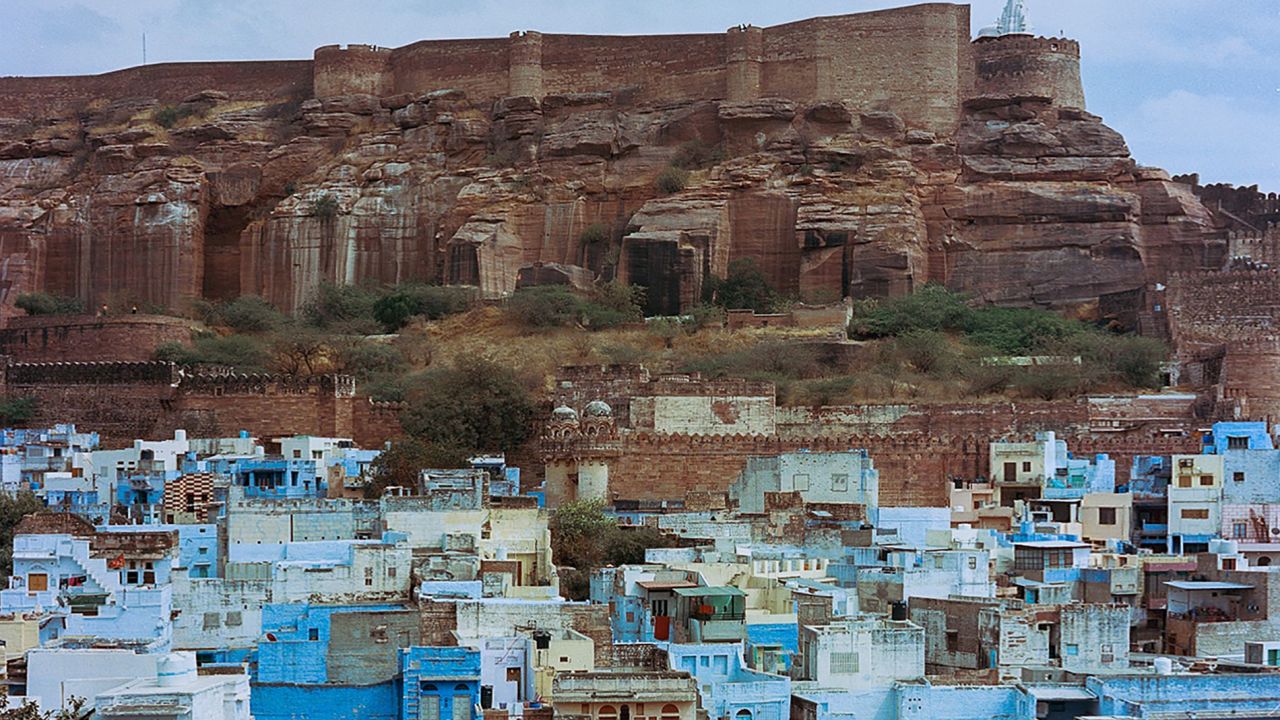 <strong>The Blue City:</strong> "The city has a very high temperature because it's surrounded by desert, so people started painting their houses blue to keep things cool inside," says Tanwar. 
