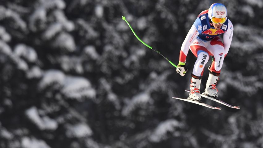 Carlo Janka of Switzerland competes during the men's downhill practice of the FIS Ski Alpine World Cup at the Hahnenkamm ski run in Kitzbuehel, Austria on January 18, 2017. / AFP / JOE KLAMAR        (Photo credit should read JOE KLAMAR/AFP/Getty Images)