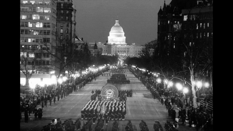 A view of the inaugural parade. The tradition, <a href="index.php?page=&url=http%3A%2F%2Fwww.inaugural.senate.gov%2Fdays-events%2Finaugural-parade" target="_blank" target="_blank">according to the Joint Congressional Committee on Inaugural Ceremonies</a>, dates back to George Washington's inauguration in 1789. Early parades mostly consisted of military escorts, but by 1841, when William Henry Harrison was inaugurated, they began to feature floats, citizens groups and bands.