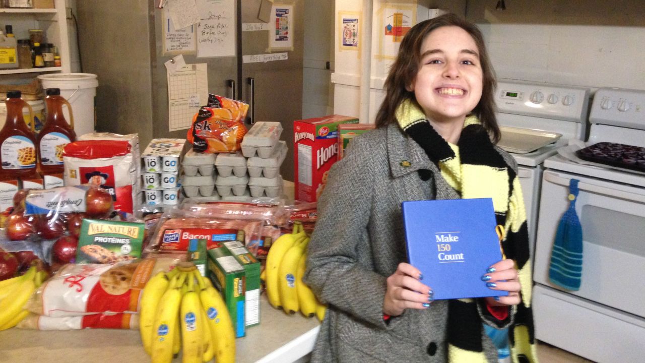 Rebecca Schofield drops off $300 of breakfast items to The Humanity Project.