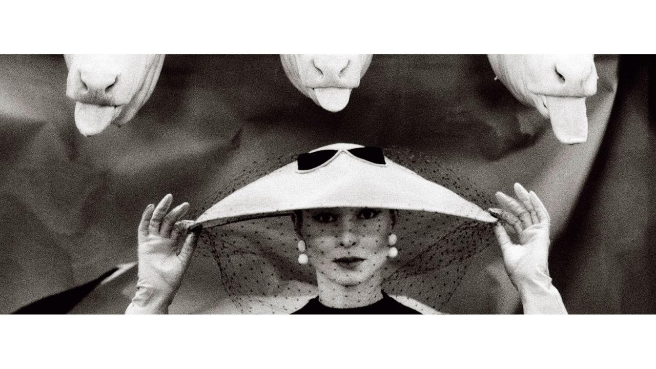This famous image by Guy Bourdin appeared in the February 1955 edition of French Vogue.<br />