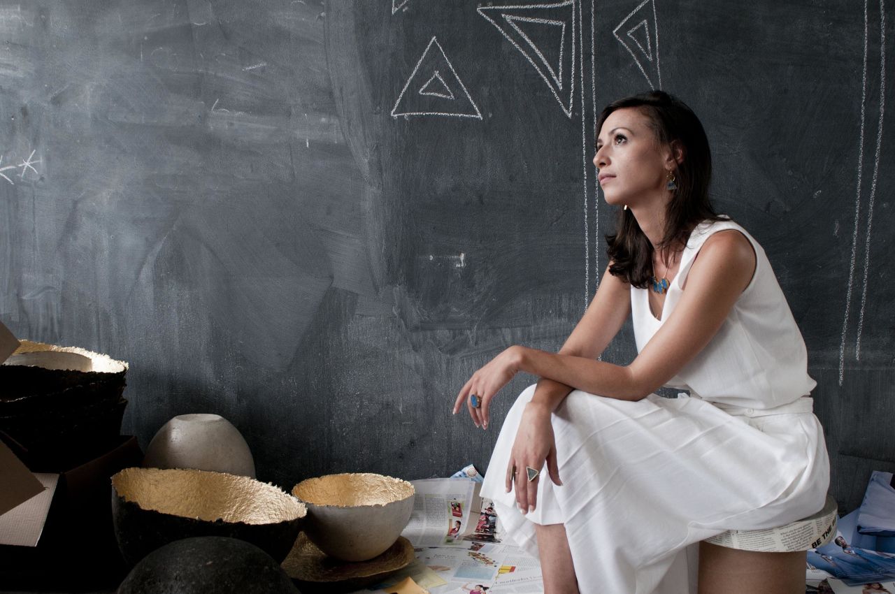 In addition to jewelery, Quazi Design also makes home decorative objects and sells them internationally.