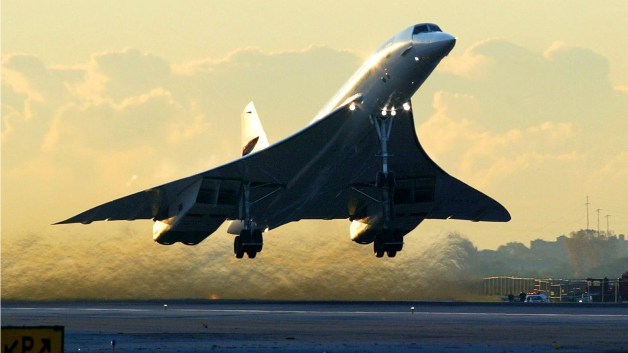 The final British Airways Concorde flight lifts off from JFK airport on Oct. 24, 2003.