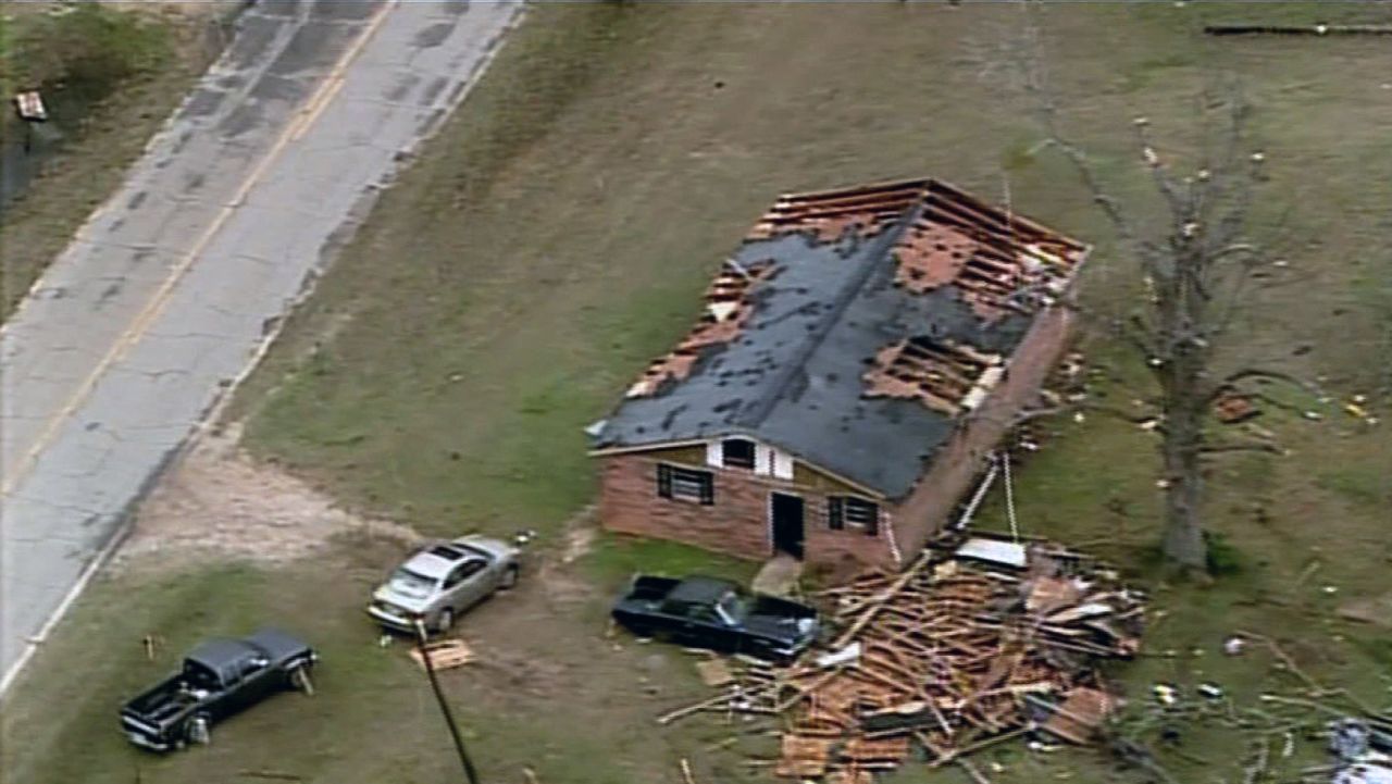 Betty Byrd, a resident of Albany, described the damage to HLN's Erica Hill: "When I went outside. Oh, my God! I mean, it looked like a war zone."