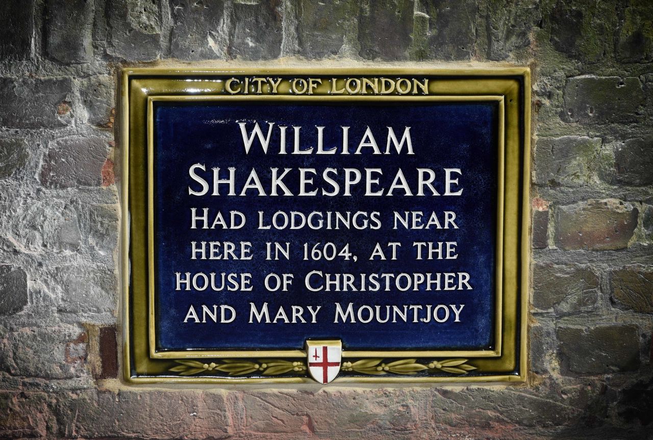 17 - london plaque