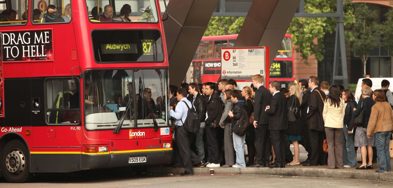 28 - london queue