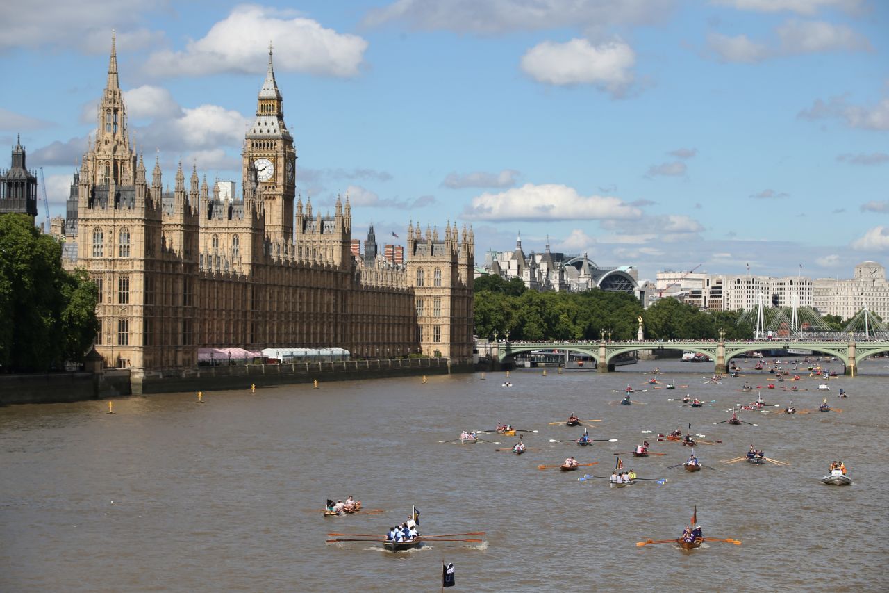 33 - thames