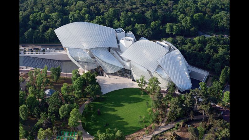 <strong>Louis Vuitton Foundation, Paris: </strong>Considered one of renowned architect Frank O. Gehry's masterpieces, the Louis Vuitton building on the outskirts of Paris has 11 art galleries and an auditorium that can seat 350. But the stars of this structure are the many rooftop terraces, where visitors can enjoy different views of the building itself and the towers of La Défense in the distance. 