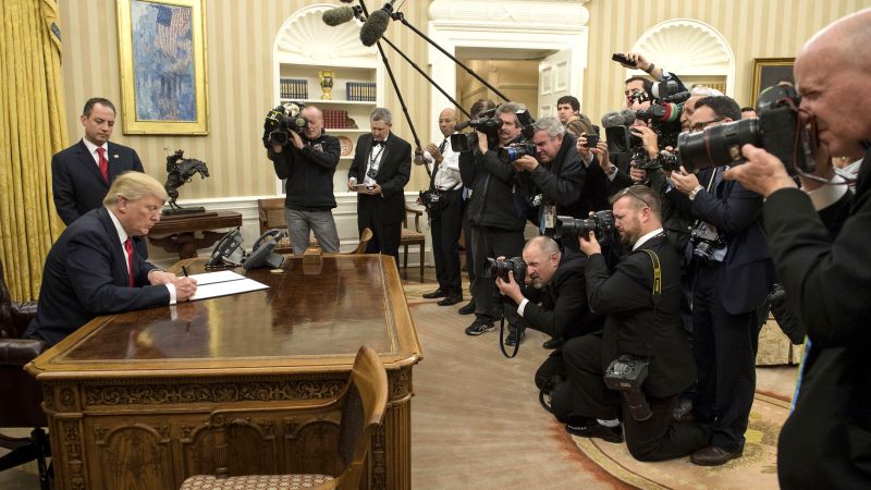 NextImg:Judge won't let news cameras broadcast Trump's full court appearance | CNN Politics