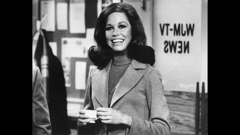 Actress Mary Tyler Moore, whose 1970s TV show helped usher in a new era for women on television, <a href="index.php?page=&url=http%3A%2F%2Fwww.cnn.com%2F2017%2F01%2F25%2Fentertainment%2Fmary-tyler-moore-death%2F" target="_blank">died January 25, 2017</a> at the age of 80. "The Mary Tyler Moore Show" debuted in 1970 and starred the actress as Mary Richards, a single career woman at a Minneapolis TV station. The series was hailed as the first modern woman's sitcom.