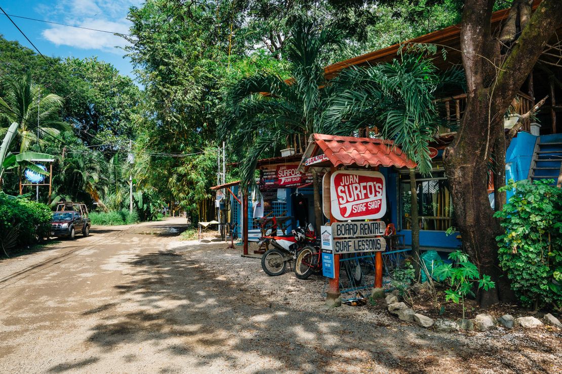 Nosara, Costa Rica: Crowd-free surfing.