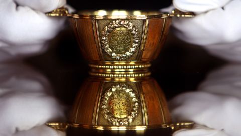 May will give Trump a quaich similar to his one: a rare piece made from silver gilt and elm wood cut from a tree at the Waterloo battlefield. 