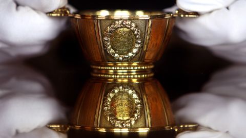May will give Trump a quaich similar to his one: a rare piece made from silver gilt and elm wood cut from a tree at the Waterloo battlefield.
