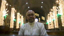 Philippines priest 2