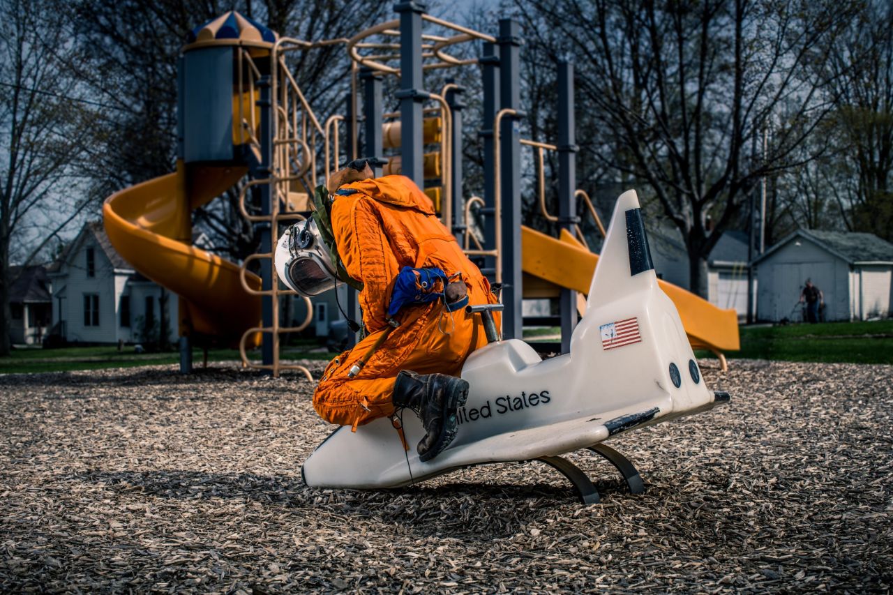 <a href="https://www.instagram.com/p/qAWrd3ntyX/" target="_blank" target="_blank">This image</a> was born of Dodd's mourning for the shuttle program. "I felt a little lost and sad about (the end of) the <a href="http://www.cnn.com/2011/US/07/08/space.shuttle/">manned space program</a>" in July 2011.