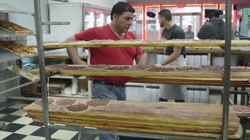 arab american business owners dearborn michigan cnnmoney_00000502.jpg