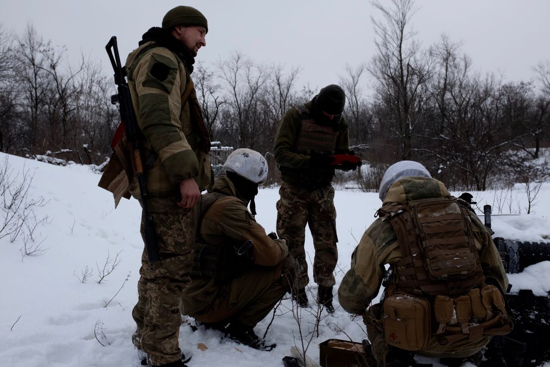 Ukrainian soldiers from the 72nd brigade in training on the outskirts of Avdiivka. 